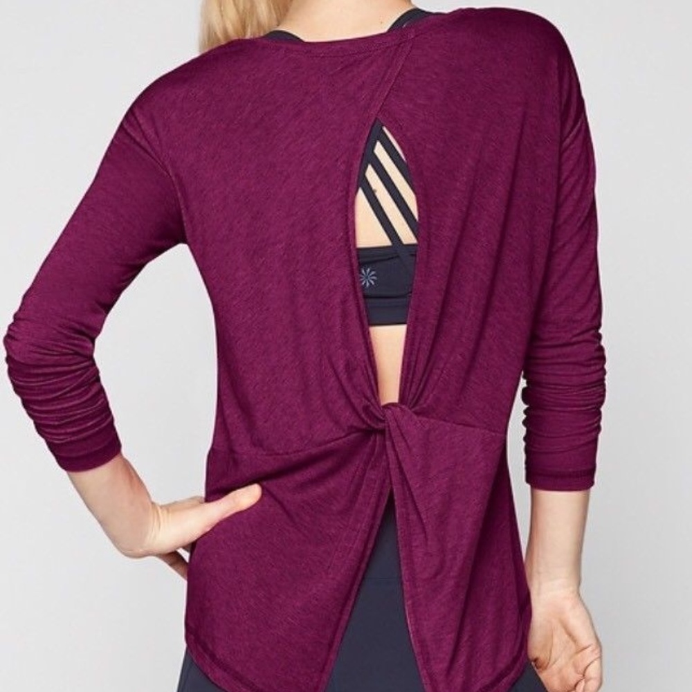 Athleta Womens Essence Twist Long Sleeve NWT